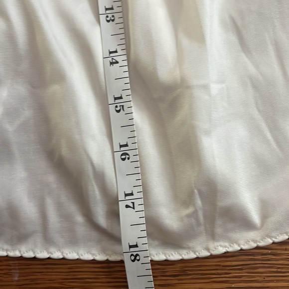 “Wonder Maid- Vintage Slip size small” - Picture 7 of 8